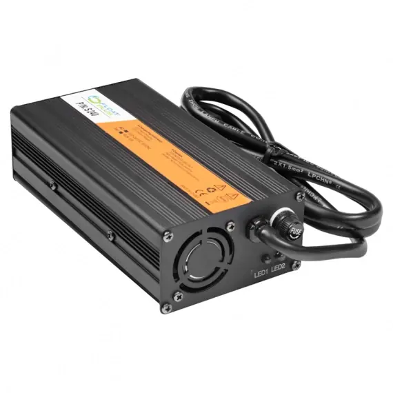 Float Plus Laddare 16,8V/10A Beperkte Voorraad