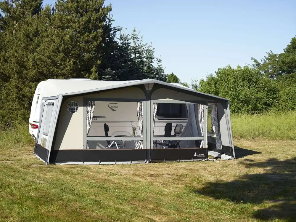 Hoge Kwaliteit Voortent Isabella Commodore Dawn incl. MegaFrame