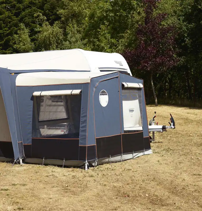 Isabella Annex Coast 250 incl. Zinox Finale Uitverkoop