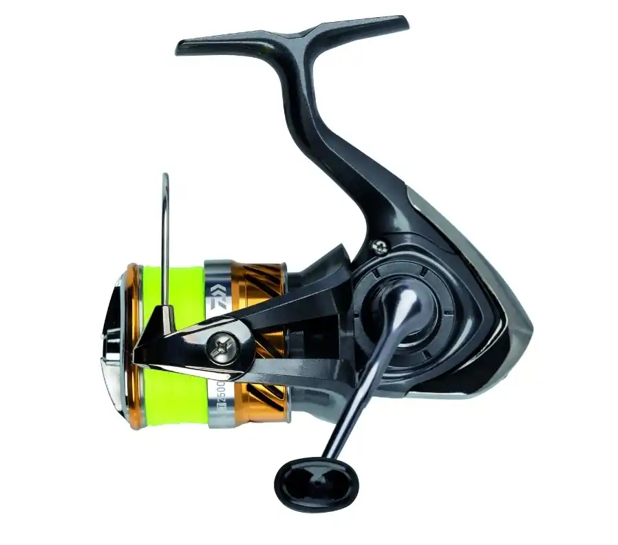 Daiwa 20 Laguna LT 3000-C Spinmolen (Incl. gevlochten lijn) Flitsaanbieding