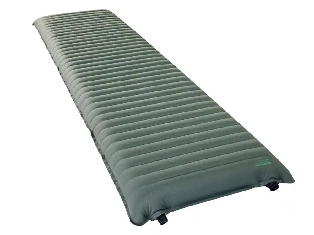 Koopje Opblaasbaar automatras Therm-a-Rest NeoAir Topo Luxe balsemien Normale breedte