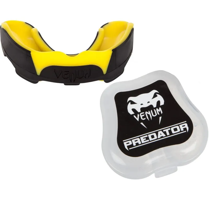 Koopje Venum Predator Mondbeschermer - Zwart/Geel