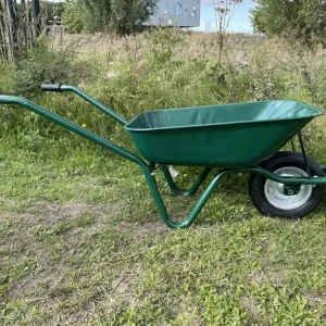 Flitsaanbieding Benson Kruiwagen - 60 Liter - Groen Metaal - Met Semi-Massief Wiel